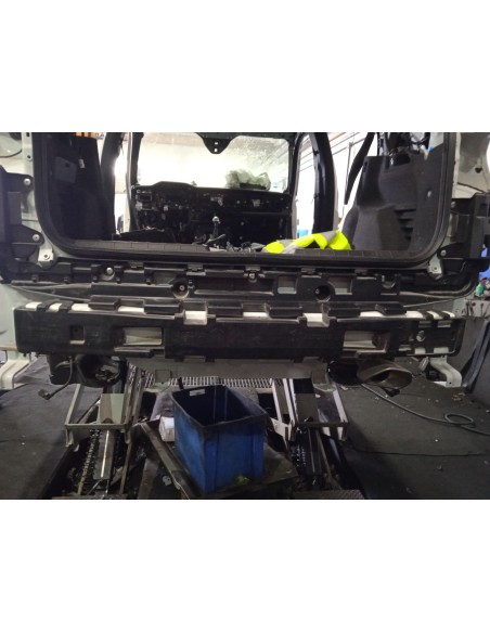 Recambio de refuerzo paragolpes trasero para jeep avenger (j2) electric referencia OEM IAM   