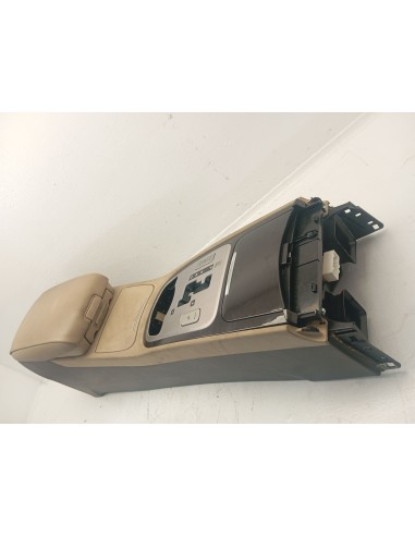 Recambio de apoyabrazos central para hyundai genesis coupe 3.8 cat referencia OEM IAM 970203M101  