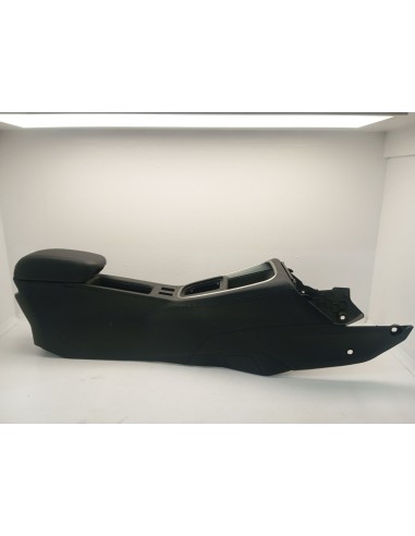Recambio de apoyabrazos central para jeep avenger (j2) electric referencia OEM IAM 735763538  