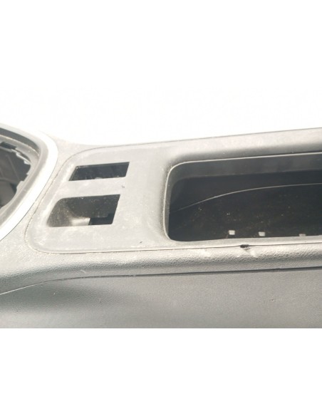 Recambio de apoyabrazos central para jeep avenger (j2) electric referencia OEM IAM 735763538  