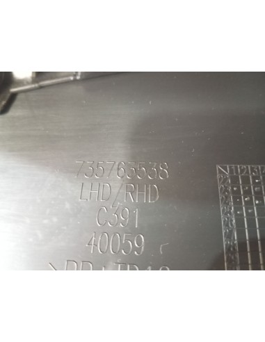 Recambio de apoyabrazos central para jeep avenger (j2) electric referencia OEM IAM 735763538  