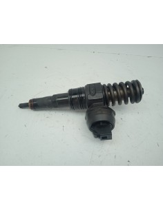 Recambio de inyector para seat cordoba berlina (6l2) reference referencia OEM IAM 038130073AJ  