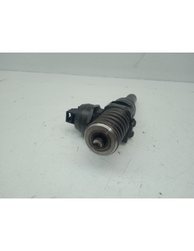 Recambio de inyector para seat cordoba berlina (6l2) reference referencia OEM IAM 038130073AJ  