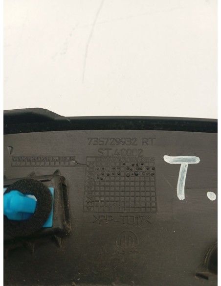 Recambio de aletin trasero derecho para jeep avenger (j2) electric referencia OEM IAM 735729932  