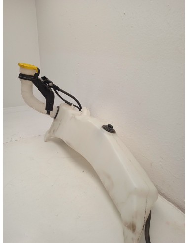 Recambio de deposito limpia para jeep avenger (j2) electric referencia OEM IAM 52170132  