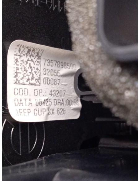 Recambio de aireador izquierdo para jeep avenger (j2) electric referencia OEM IAM 7357711650  