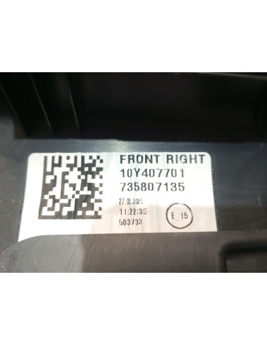 Recambio de guarnecido puerta delantera derecha para jeep avenger (j2) electric referencia OEM IAM 735807135  