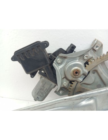 Recambio de elevalunas trasero izquierdo para toyota auris touring sports (e18) hybrid active referencia OEM IAM 6984002430  