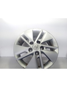 Recambio de llanta para toyota auris touring sports (e18) hybrid active referencia OEM IAM   