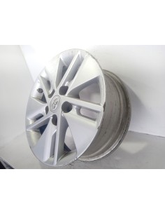 Recambio de llanta para toyota auris touring sports (e18) hybrid active referencia OEM IAM    2