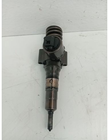 Recambio de inyector para audi a3 sportback (8p) 2.0 tdi ambition referencia OEM IAM 03G130073G  