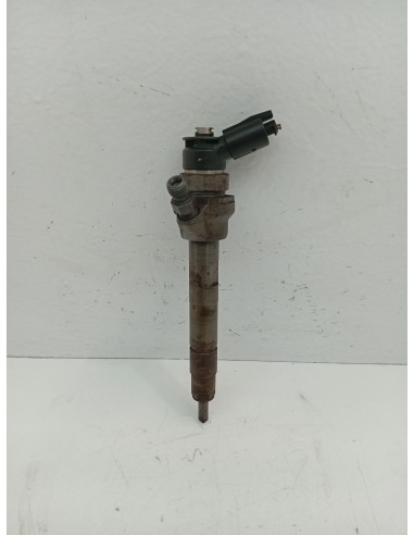 Recambio de inyector para bmw serie 1 berlina (e81/e87) 118d referencia OEM IAM 7798446  