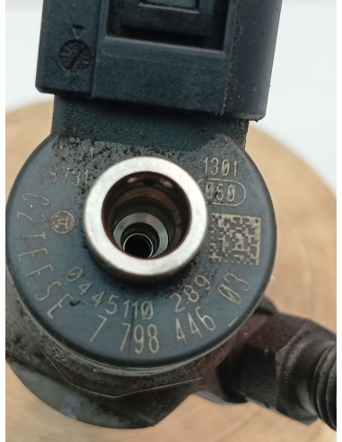Recambio de inyector para bmw serie 1 berlina (e81/e87) 118d referencia OEM IAM 7798446  