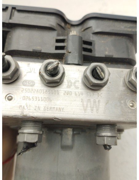 Recambio de abs para volkswagen taigo (cs1) 1.0 tsi referencia OEM IAM 2Q0614517DC  