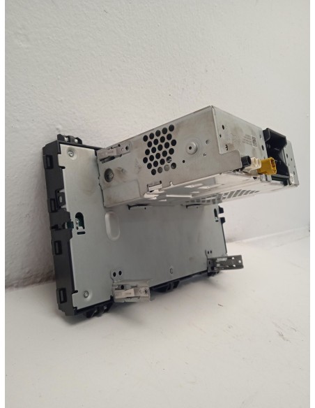 Recambio de pantalla multifuncion para seat arona (kj7, kjp) 1.0 tsi referencia OEM IAM 5FJ035869E  