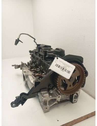 Recambio de culata para citroën c4 picasso sx referencia OEM IAM 9685052710  