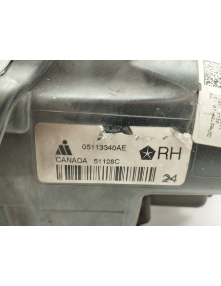 Recambio de faro derecho para chrysler grand voyager v (rt) 2.8 crd referencia OEM IAM 5113340AC  