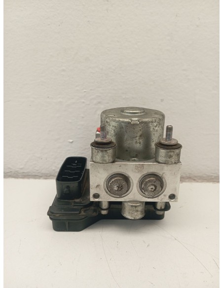 Recambio de abs para toyota sienna (_l3_) 3.5 4wd (gsl35_) referencia OEM IAM 4451008050  