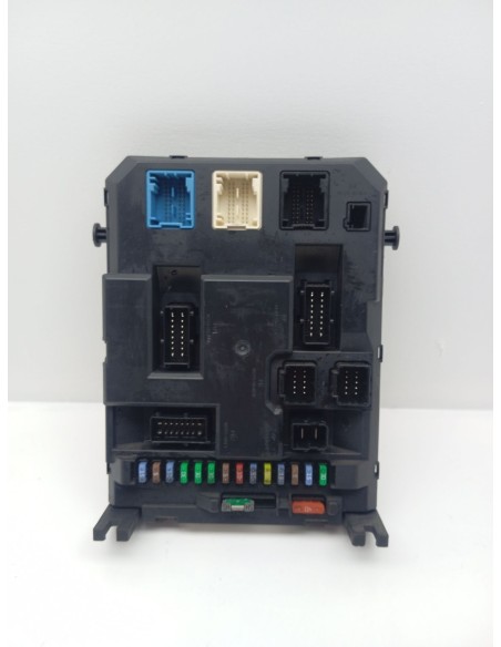 Recambio de caja reles / fusibles para citroën c3 ii (sc_) 1.2 vti 82 referencia OEM IAM   