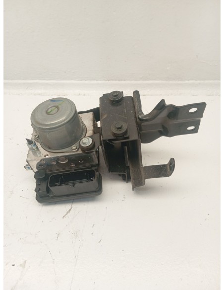Recambio de abs para nissan leaf n-connecta referencia OEM IAM 476605SH0A  