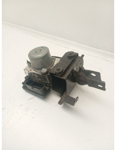 Recambio de abs para nissan leaf n-connecta referencia OEM IAM 476605SH0A  