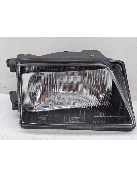 Recambio de faro derecho para suzuki swift referencia OEM IAM   