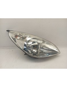 Recambio de faro derecho para hyundai i20 classic referencia OEM IAM 921021J010  