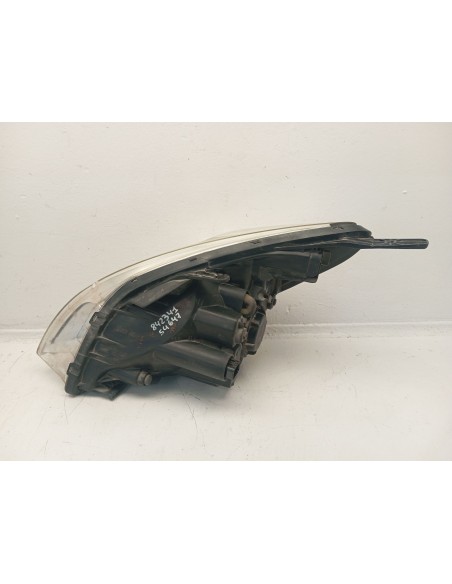 Recambio de faro derecho para hyundai i20 classic referencia OEM IAM 921021J010  