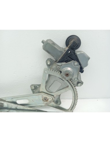 Recambio de elevalunas delantero derecho para lexus is200 (ds2/is2) 200d referencia OEM IAM 6980130260  