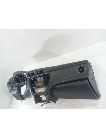 Recambio de salpicadero para toyota auris touring sports (e18) hybrid active referencia OEM IAM   