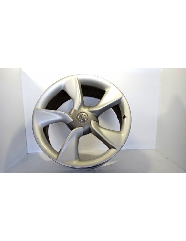 Recambio de llanta para opel astra j gtc 2.0 cdti (08) referencia OEM IAM 13312751  