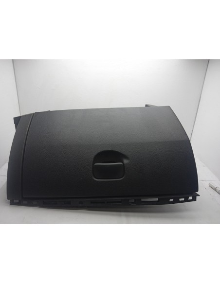 Recambio de guantera para renault clio grandtour exception referencia OEM IAM 8200475692  