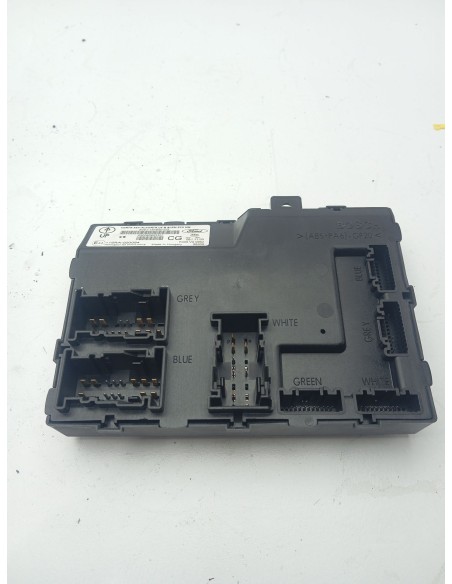 Recambio de modulo electronico para ford fiesta vi (cb1, ccn) 1.6 tdci referencia OEM IAM 8V5115K600CG  