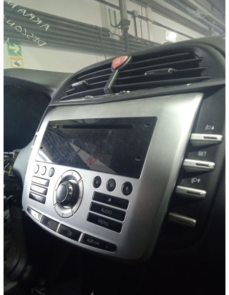 Recambio de sistema audio / radio cd para lancia delta (181) oro referencia OEM IAM   