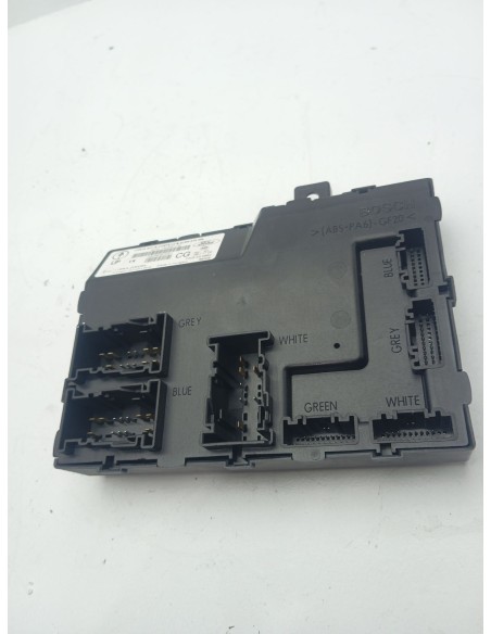 Recambio de modulo electronico para ford fiesta vi (cb1, ccn) 1.6 tdci referencia OEM IAM 8V5115K600CG  