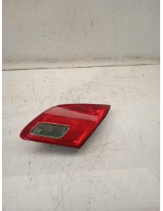 Recambio de piloto trasero derecho interior para opel astra j lim. 1.3 16v cdti referencia OEM IAM 13314053  