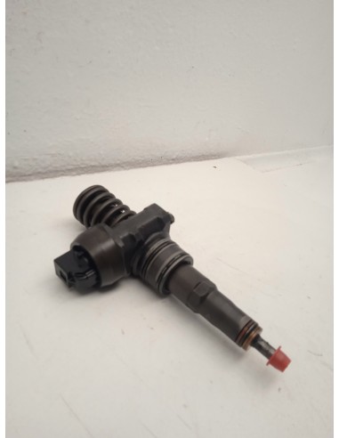 Recambio de inyector para audi a3 (8p1) 1.9 tdi referencia OEM IAM 038130073BN  