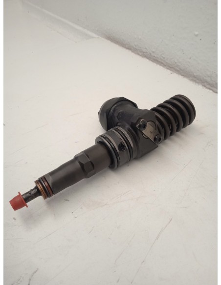 Recambio de inyector para audi a3 (8p1) 1.9 tdi referencia OEM IAM 038130073BN  