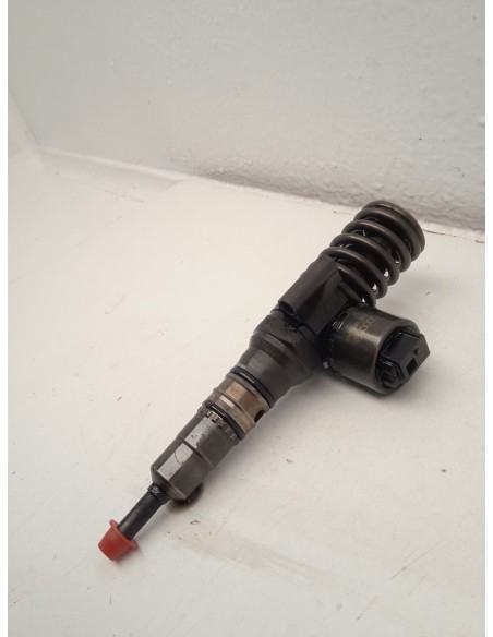 Recambio de inyector para skoda octavia ii combi (1z5) 2.0 tdi 16v referencia OEM IAM 03G130073G  