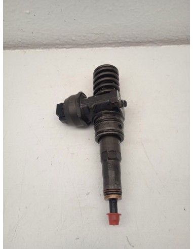 Recambio de inyector para audi a3 (8p1) 1.9 tdi referencia OEM IAM 038130073BN  