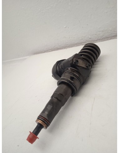 Recambio de inyector para audi a3 (8p1) 1.9 tdi referencia OEM IAM 038130073BN  