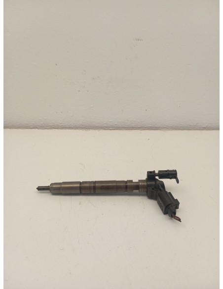 Recambio de inyector para volkswagen passat b6 (3c2) 2.0 tdi 16v referencia OEM IAM 03L130277 BOSCH 