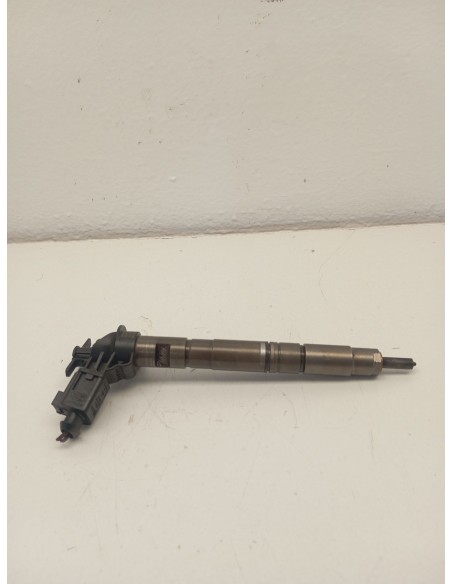 Recambio de inyector para volkswagen passat b6 (3c2) 2.0 tdi 16v referencia OEM IAM 03L130277 BOSCH 