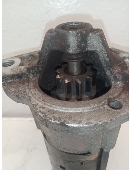 Recambio de motor arranque para dacia logan ii 1.0 sce 75 referencia OEM IAM 233002596R  