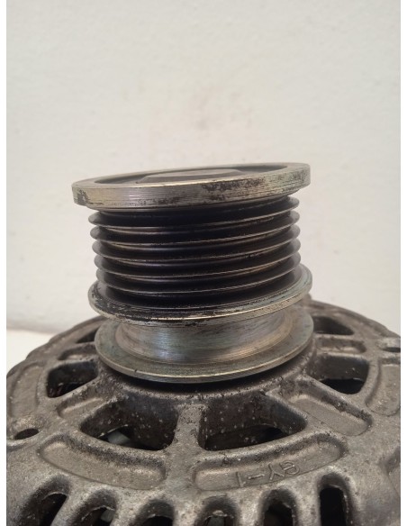 Recambio de alternador para opel insignia a (g09) 2.0 cdti (68) referencia OEM IAM 13502583  