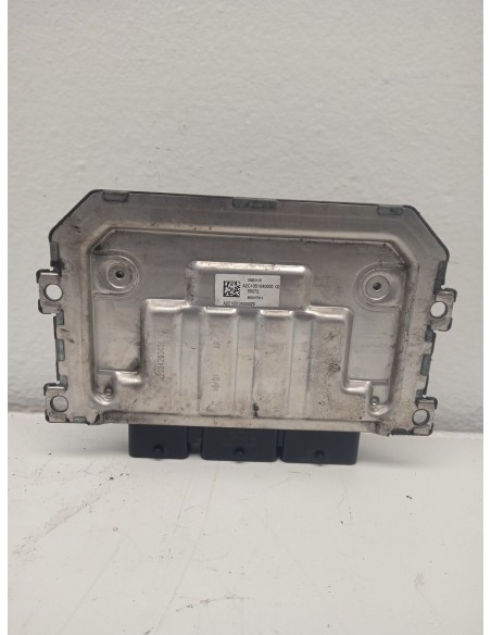Recambio de centralita motor uce para dacia logan ii 1.0 sce 75 referencia OEM IAM 237109612R  
