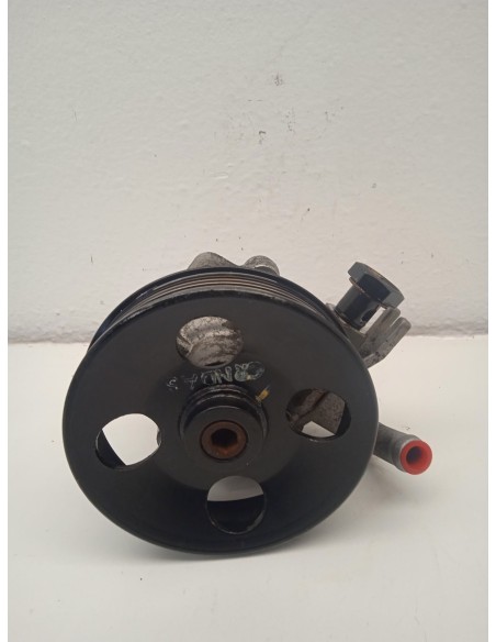 Recambio de bomba direccion para hyundai tucson (jm) 2.0 crdi referencia OEM IAM 571002E200  