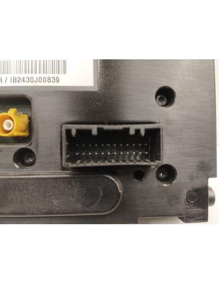 Recambio de pantalla multifuncion para renault laguna iii dynamique tomtom referencia OEM IAM 259154618R  