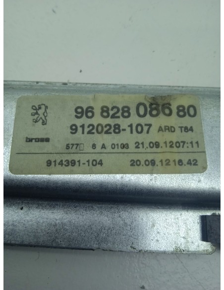 Recambio de elevalunas trasero derecho para peugeot 5008 (0u_, 0e_) 1.6 16v referencia OEM IAM   