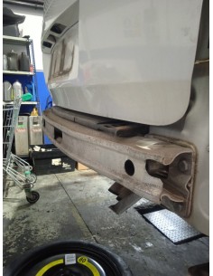 Recambio de refuerzo paragolpes trasero para peugeot 5008 (0u_, 0e_) 1.6 16v referencia OEM IAM    2